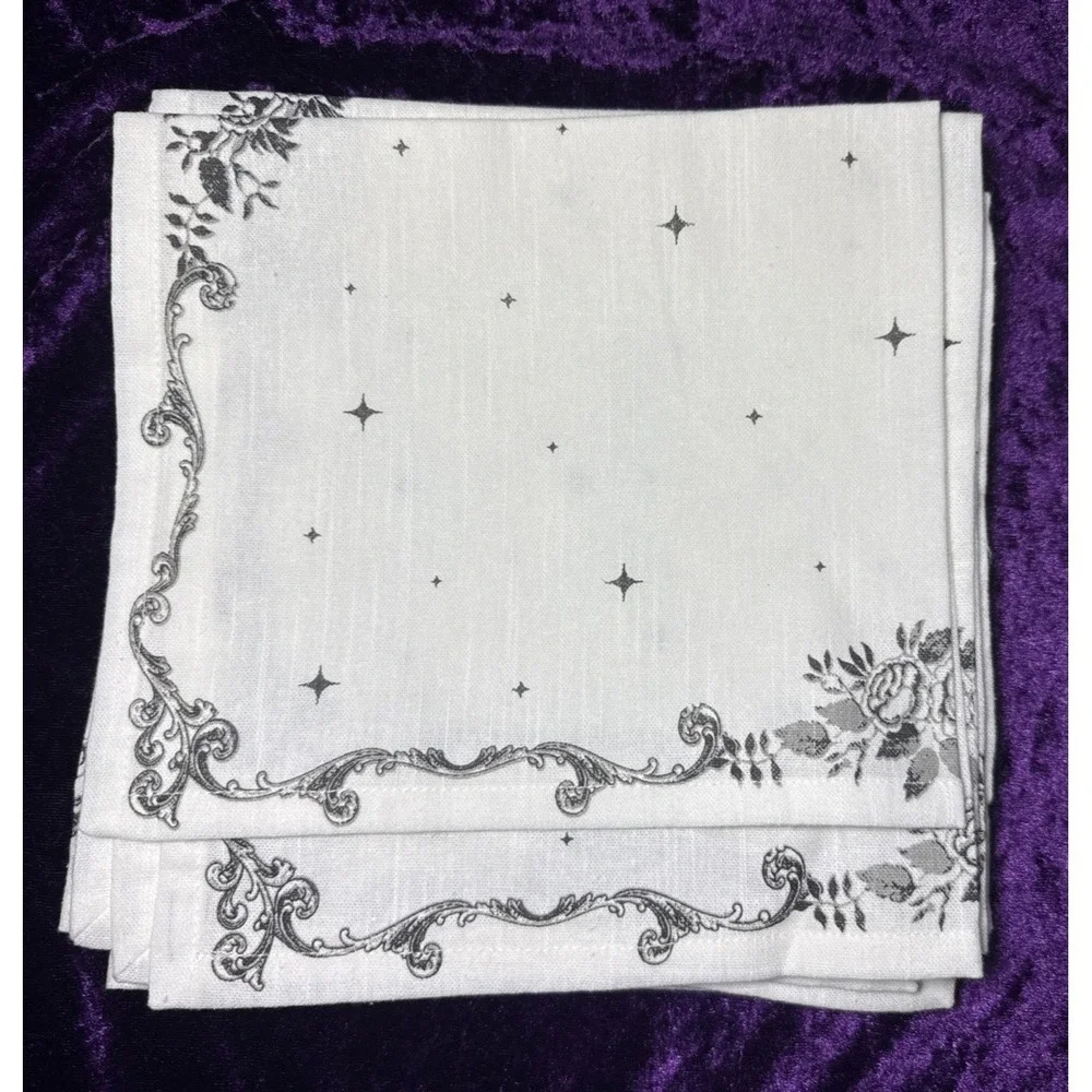 Cynthia Rowley Cloth Napkins Dancing Skeleton Couple Table Goth Black White Punk